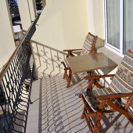 Lotus Family Hotel - Free Parking Slantchev Briag Extérieur photo