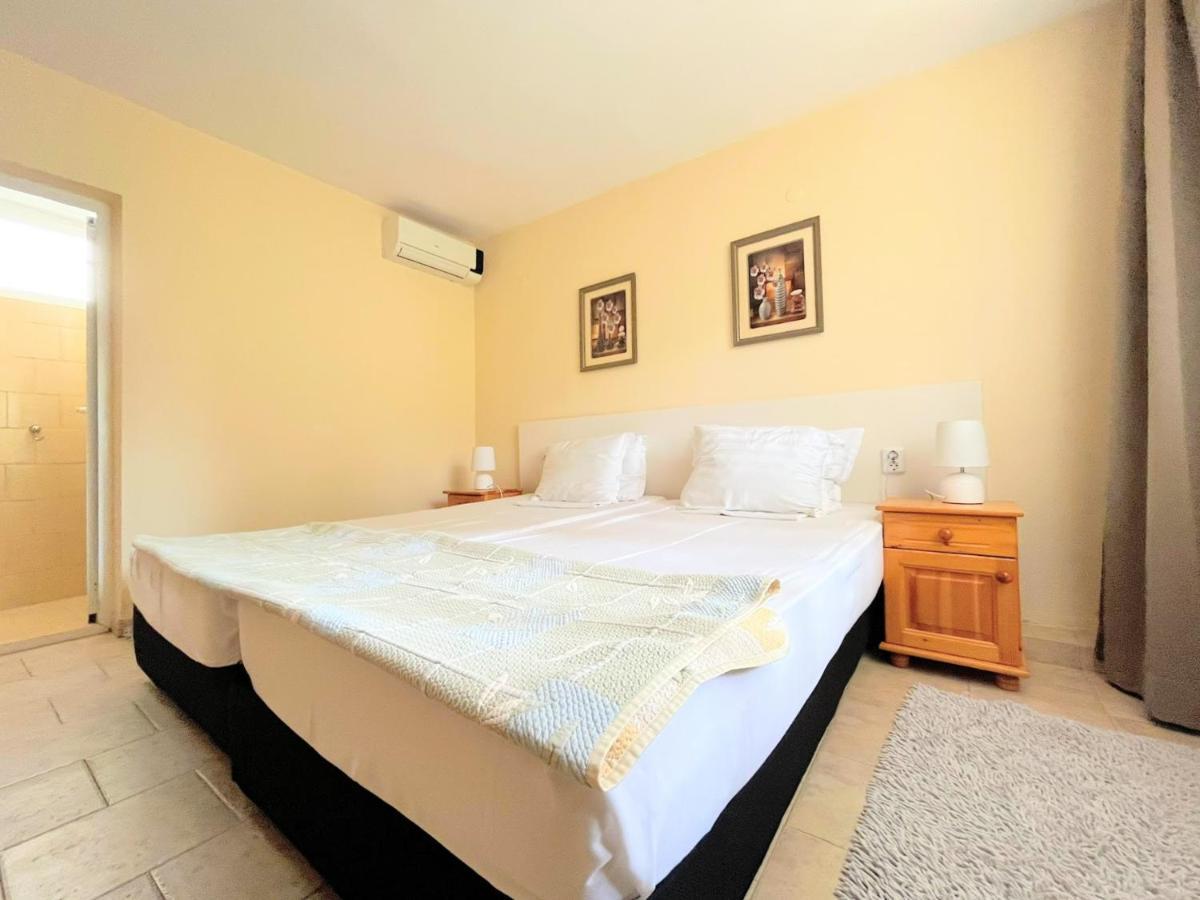 Lotus Family Hotel - Free Parking Slantchev Briag Extérieur photo