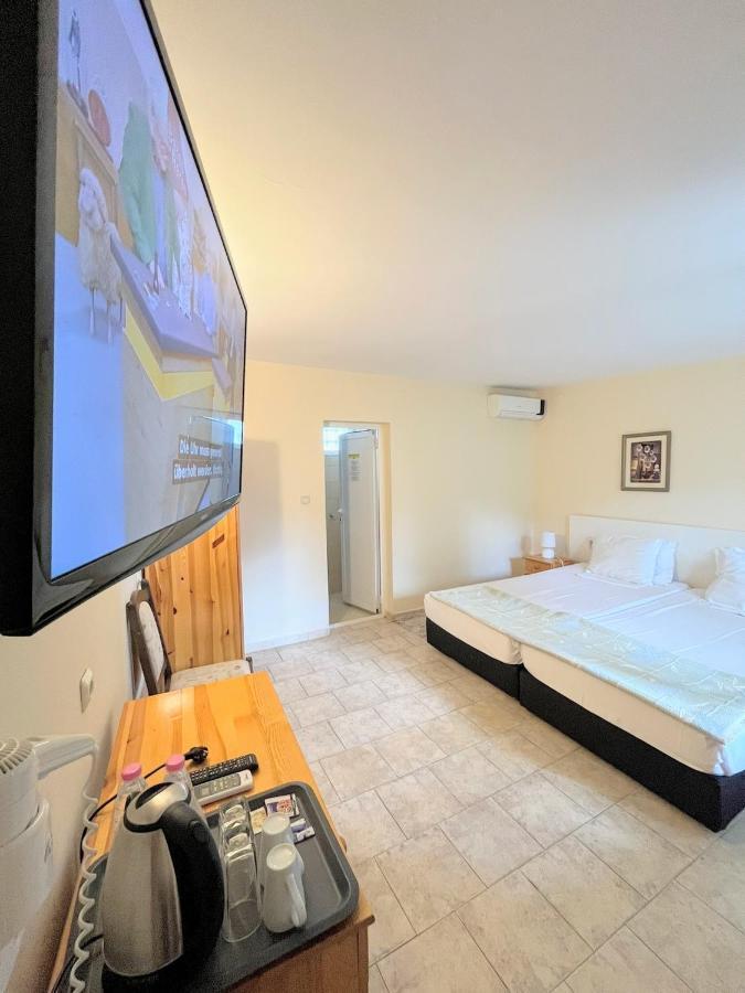 Lotus Family Hotel - Free Parking Slantchev Briag Extérieur photo