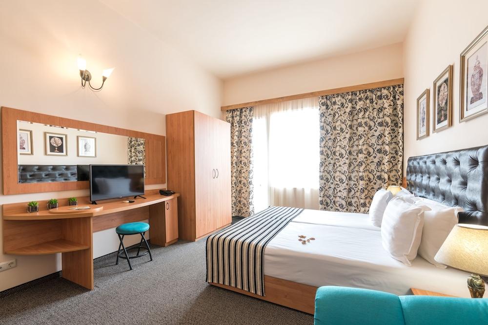 Lotus Family Hotel - Free Parking Slantchev Briag Extérieur photo