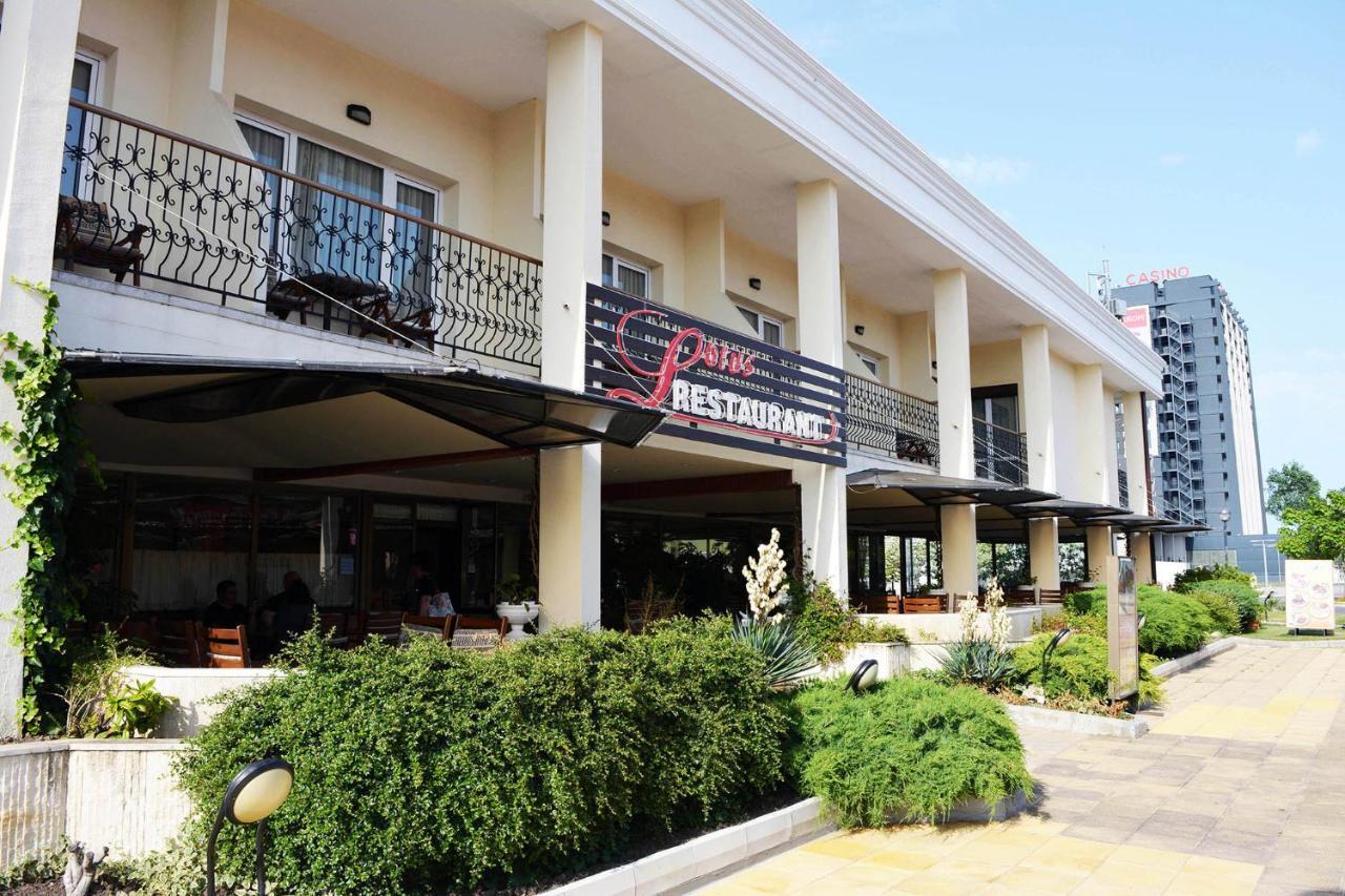 Lotus Family Hotel - Free Parking Slantchev Briag Extérieur photo